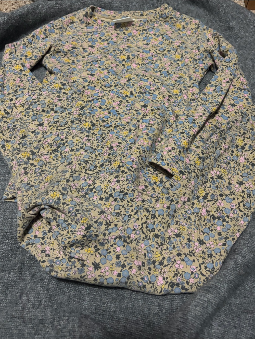 Zara Girls' Beige Floral Long-Sleeve Tee with Pink, Blue & Yellow Blossoms